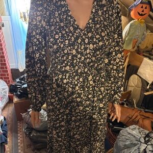 Floral Black and White Women's Dress Old Navy Size S